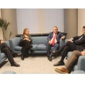 Imagen de archivo de una reunión de Junts y PSOE