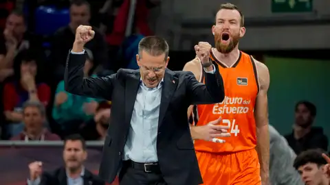 Pedro Martínez: “Hay una lucha de ritmo; veremos quién consigue imponerlo” Pedro Martínez: “Hay una lucha de ritmo; veremos quién consigue imponerlo”