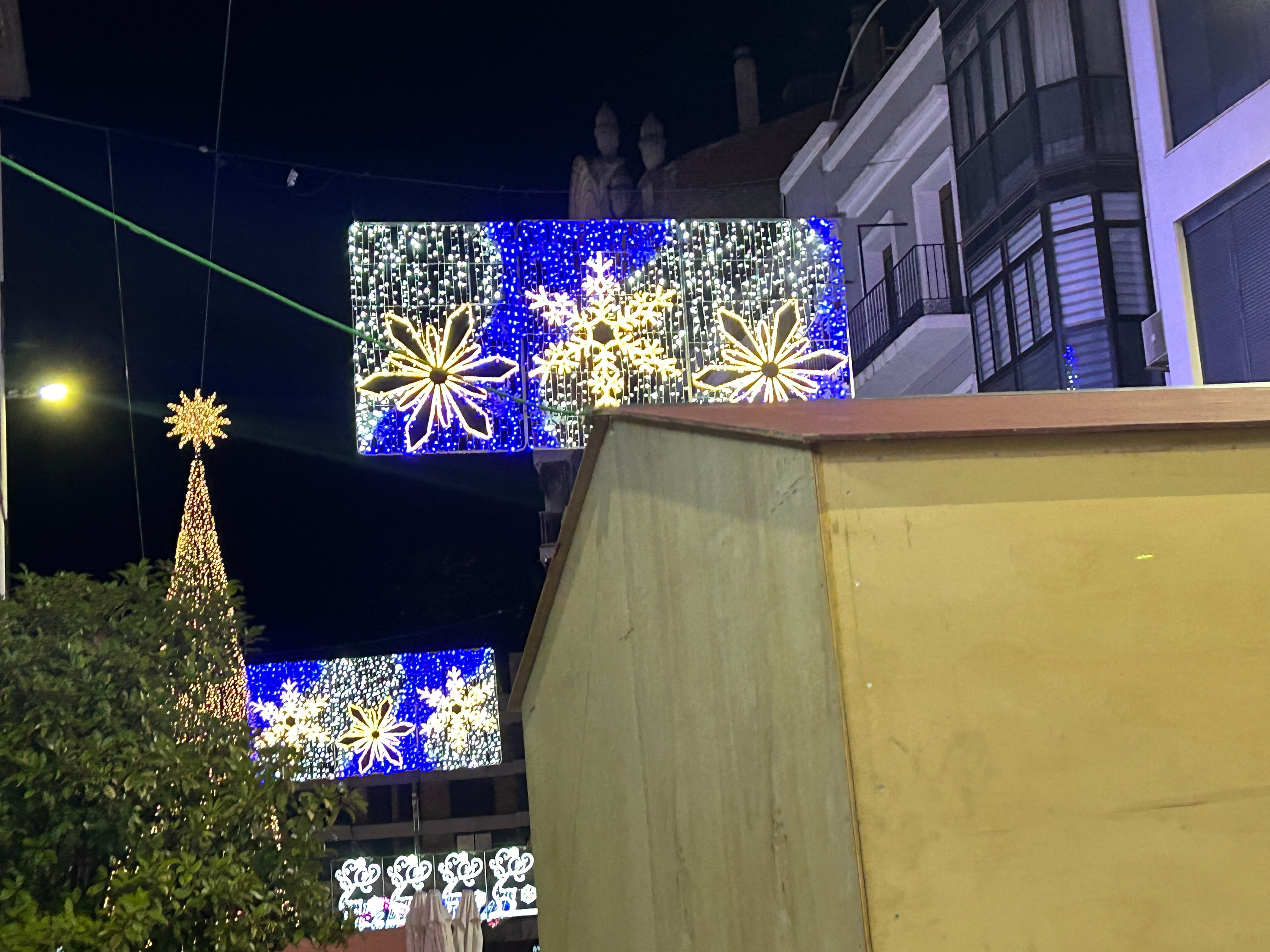 Comerciantes proponen trasladar el mercadillo de Navidad de Cuenca por "competencia desleal" Comerciantes proponen trasladar el mercadillo de Navidad de Cuenca por "competencia desleal"