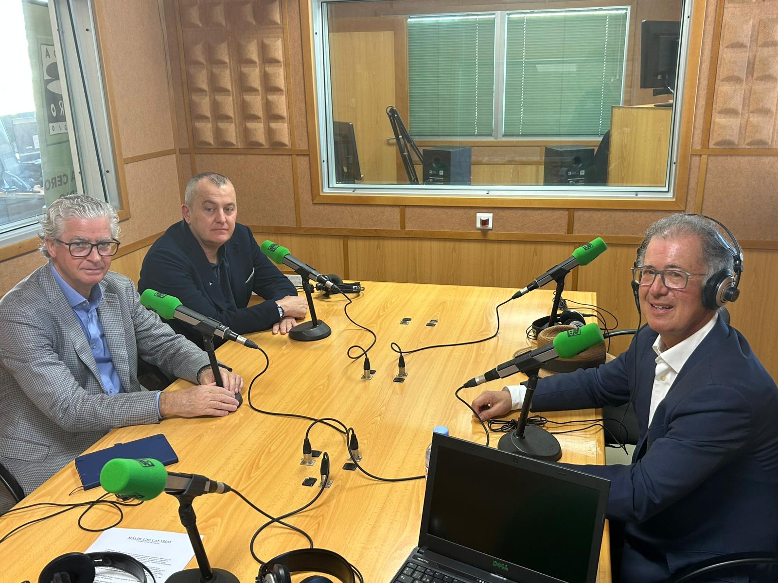 Más de Uno Canarias: 'Especial Jornadas de prevención de la conducta suicida en jóvenes y menores' Más de Uno Canarias: 'Especial Jornadas de prevención de la conducta suicida en jóvenes y menores'