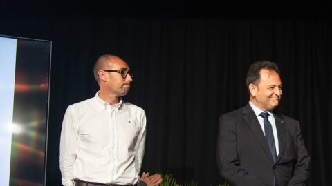 &Oacute;scar Portas y Lloren&ccedil; C&oacute;rdoba participan en un acto celebrado en Formentera el pasado mes de mayo