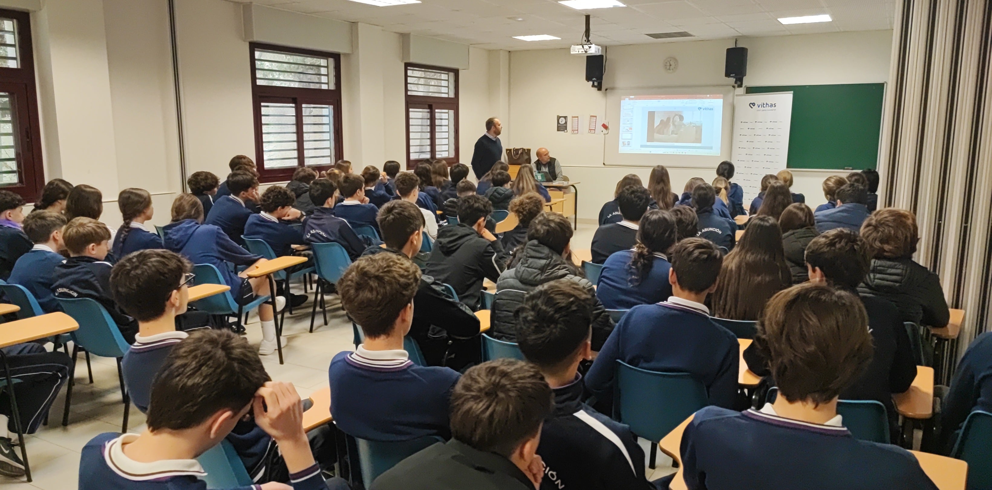 Vithas Andalucía consolida en 2024 su apuesta por la formación y la concienciación, gracias a su programa de Aulas Salud Vithas Andalucía consolida en 2024 su apuesta por la formación y la concienciación, gracias a su programa de Aulas Salud