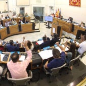 El socialista, Vicente Arques, denuncia la parálisis de la Diputación por la mala gestión de su presidente, Toni Pérez