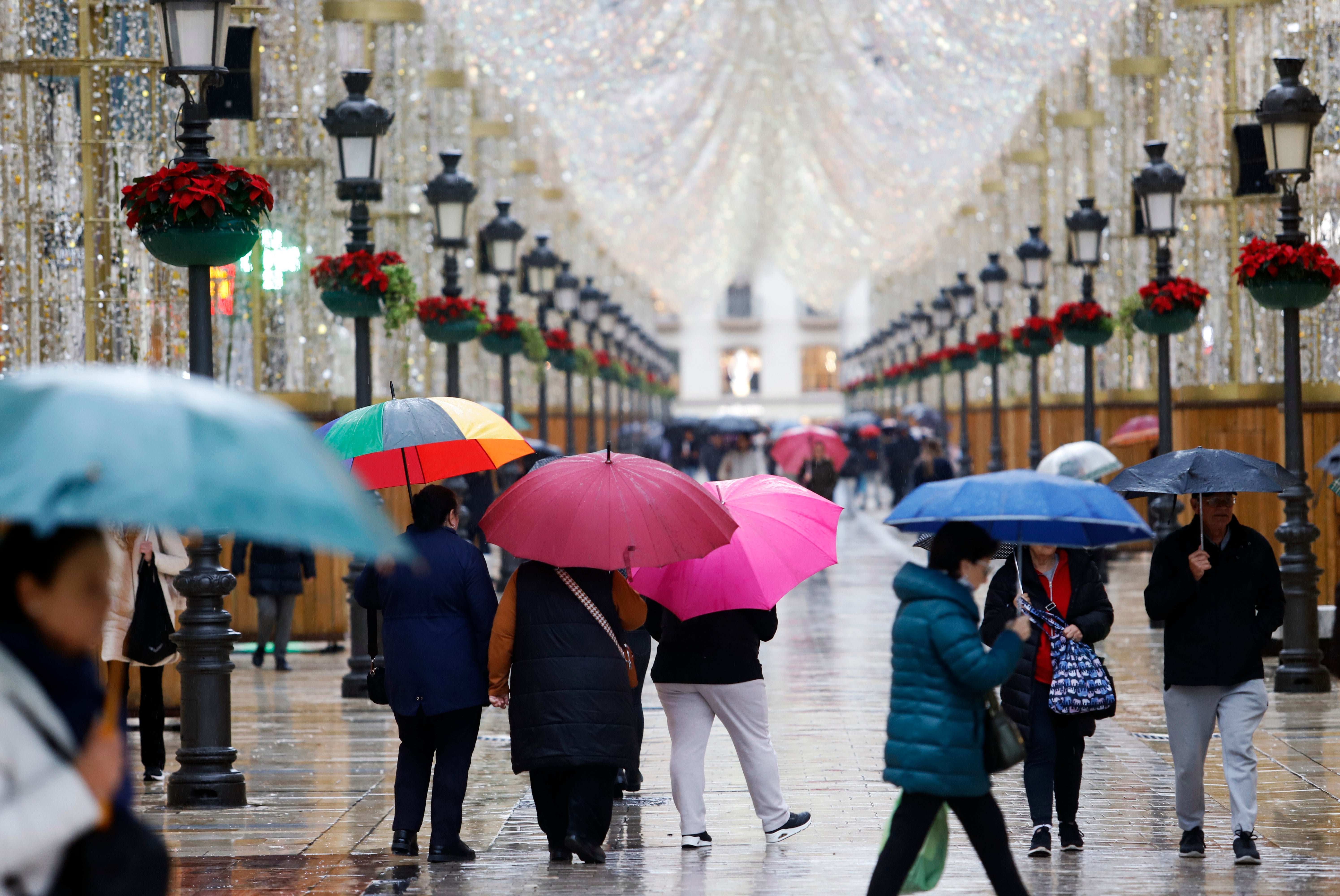 La AEMET avisa del tiempo que hará este fin de semana: lluvias y heladas en estas zonas La AEMET avisa del tiempo que hará este fin de semana: lluvias y heladas en estas zonas