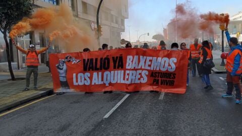 Manifestaci&oacute;n contra el precio de los alquileres en Gij&oacute;n