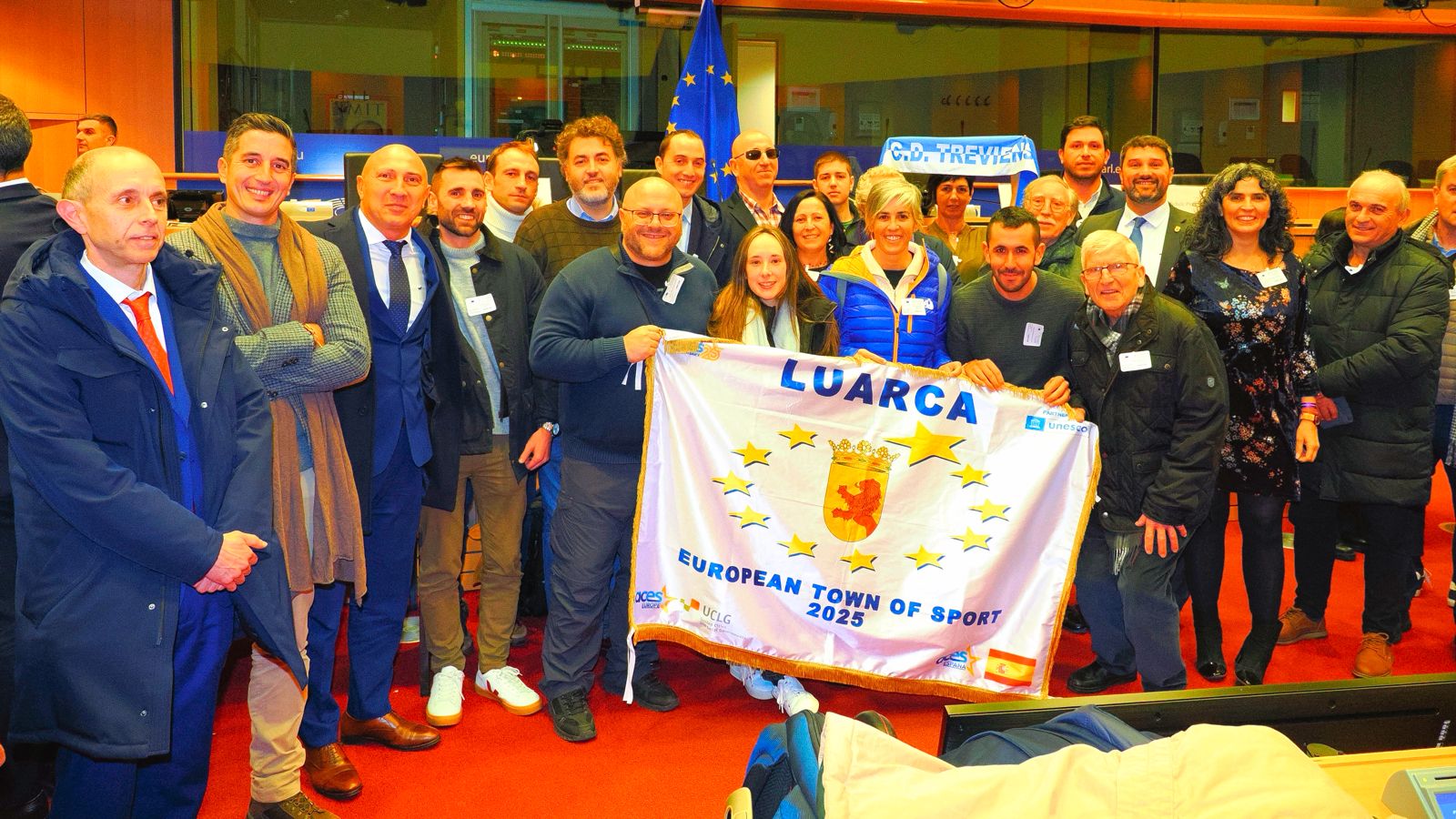 Más de uno Luarca 16/12/2024 Más de uno Luarca 16/12/2024
