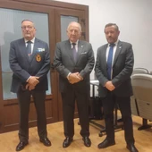 Félix Sanz Roldán, ex director del CNI, clausura curso Experto en Seguridad y Defensa de la UNED Félix Sanz Roldán, ex director del CNI, clausura curso Experto en Seguridad y Defensa de la UNED
