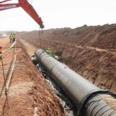 Foto de archivo de anteriores obras de la tubería a la Llanura Manchega
