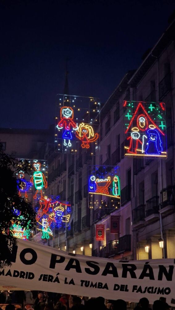 Pancarta exhibida durante la manifestación convocada por la CJS por el centro de Madrid a día 14 de diciembre de 2024. 