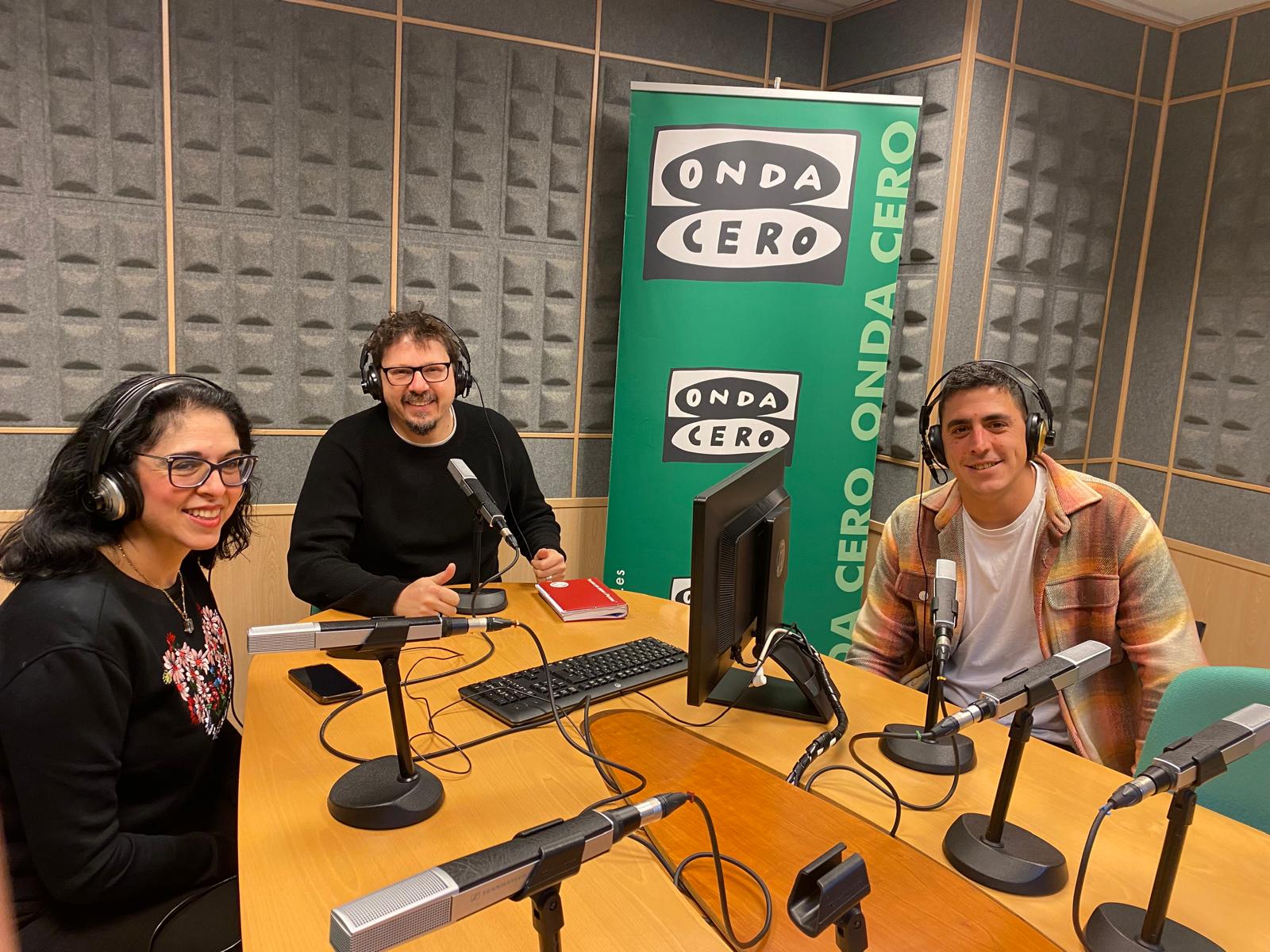 CECAP cierra el año con su tradicional pasacalles "Diversitas" y su cena navideña CECAP cierra el año con su tradicional pasacalles "Diversitas" y su cena navideña