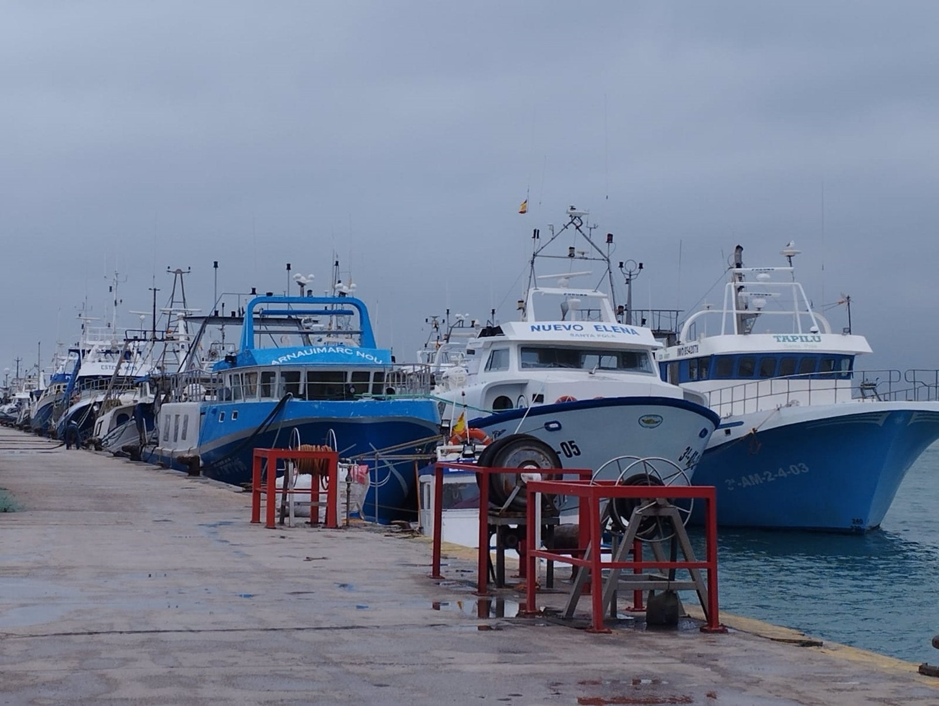 Los pescadores de Santa Pola pueden pedir desde este lunes las ayudas de la Generalitat para comprar las redes que exige la UE Los pescadores de Santa Pola pueden pedir desde este lunes las ayudas de la Generalitat para comprar las redes que exige la UE