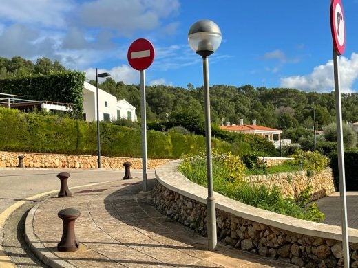 Es Migjorn ya se nutre de agua potable mediante placas solares Es Migjorn ya se nutre de agua potable mediante placas solares