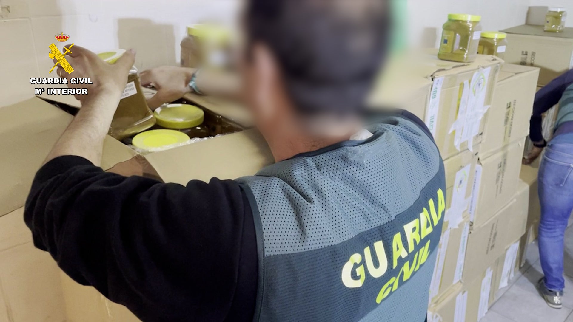 Detenida una red por traficar cocaína camuflada entre especias alimentarias Detenida una red por traficar cocaína camuflada entre especias alimentarias