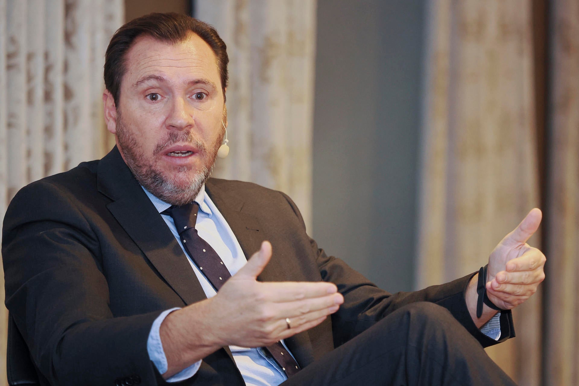 Óscar Puente responde punto por punto al "papeluco" de Aldama con adjudicaciones amañadas Óscar Puente responde punto por punto al "papeluco" de Aldama con adjudicaciones amañadas