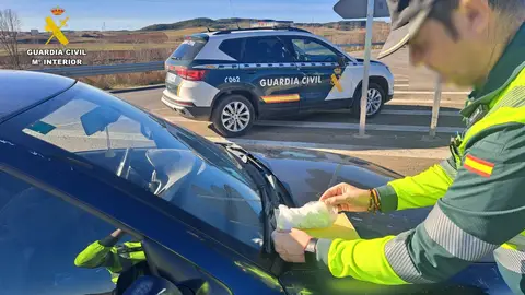 Detenida una persona en Palencia por tráfico de drogas y conducción temeraria .