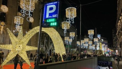 Foto p&aacute;rking con plazas libres en Policarpo Sanz