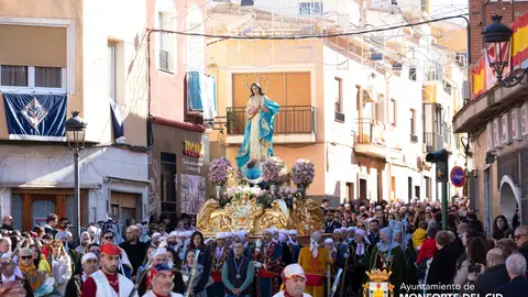 Procesión de la Puurísima de 2024 en Monforte del Cid. Procesión de la Puurísima de 2024 en Monforte del Cid.