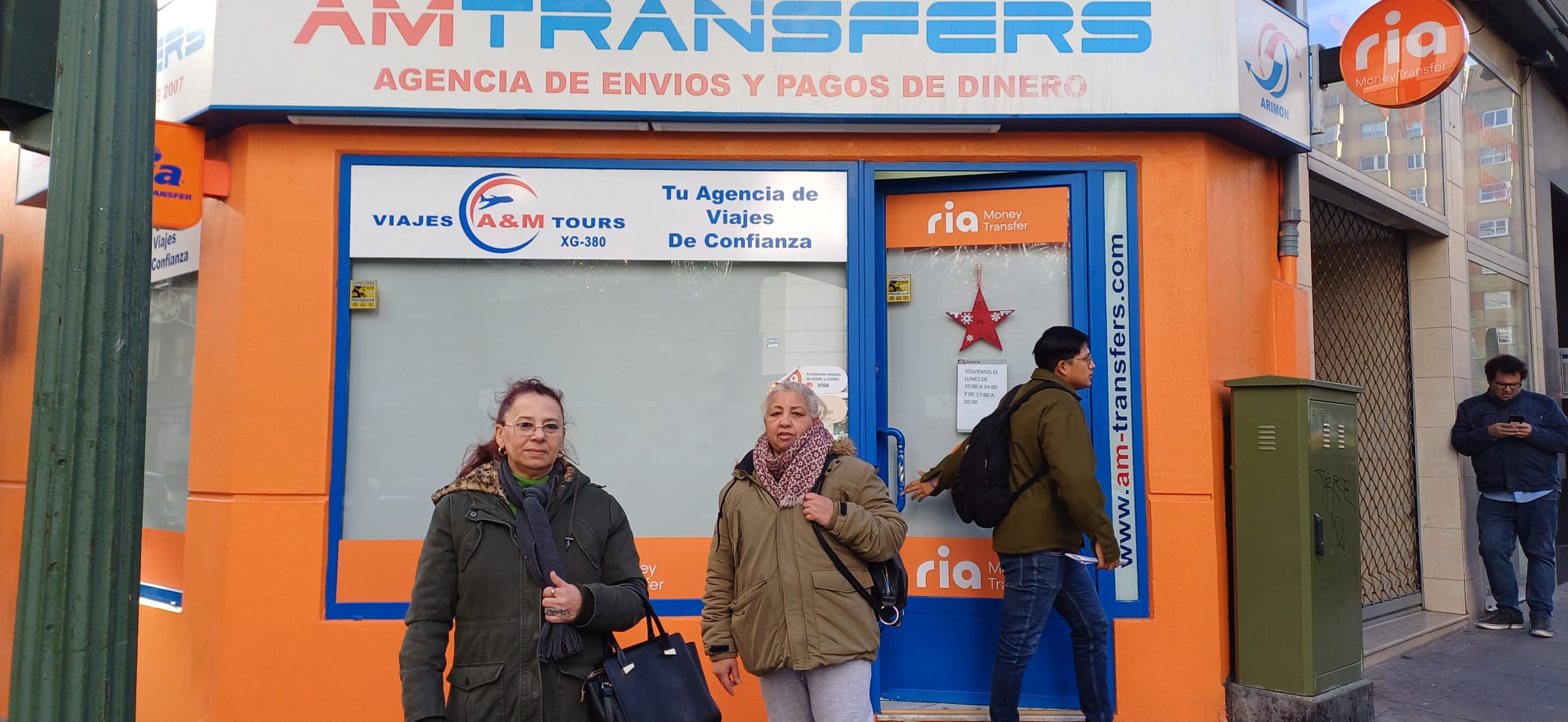 Detenido el propietario de la agencia de viajes de la avenida de Finisterre Detenido el propietario de la agencia de viajes de la avenida de Finisterre