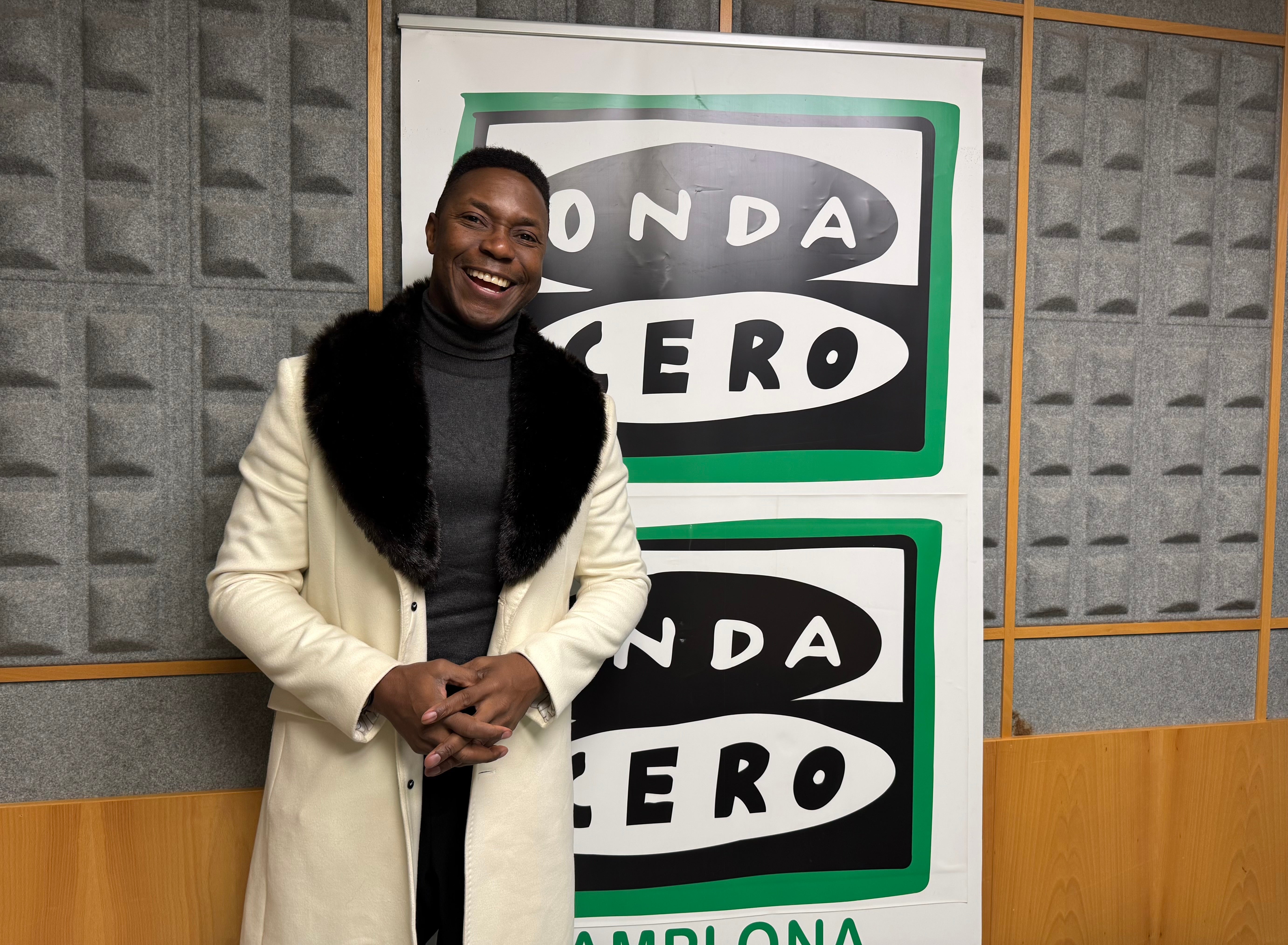 Tiago Barbosa: "Kinky Boots es una montaña rusa de emociones: vas a reir, vas a llorar y vas a tener ganas de bailar" Tiago Barbosa: "Kinky Boots es una montaña rusa de emociones: vas a reir, vas a llorar y vas a tener ganas de bailar"