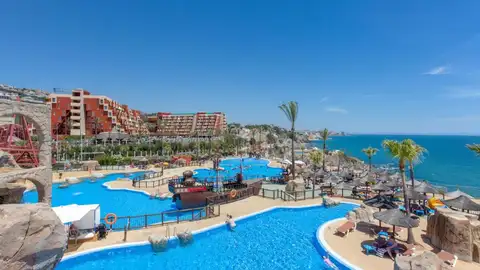 Holiday World Resort cierra 2024 con un incremento del 11% en facturación y un crecimiento exponencial en mercados internacionales Holiday World Resort cierra 2024 con un incremento del 11% en facturación y un crecimiento exponencial en mercados internacionales