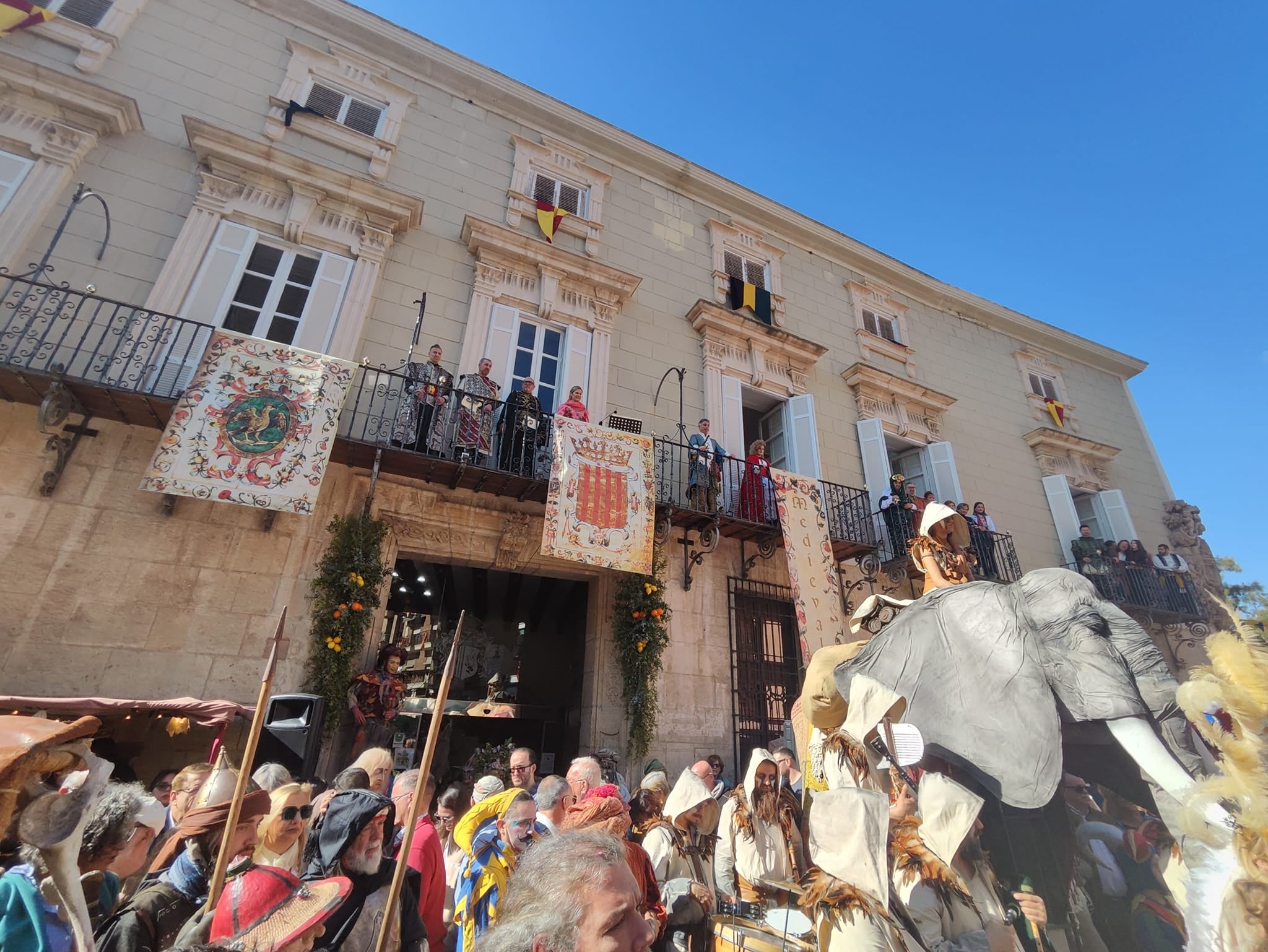 Festividades traslada la fecha del XXV Mercado Medieval de Orihuela al 28 de febrero, 1 y 2 de marzo 2025 Festividades traslada la fecha del XXV Mercado Medieval de Orihuela al 28 de febrero, 1 y 2 de marzo 2025