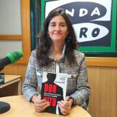Cristina Fanjul con su libro Don Vito