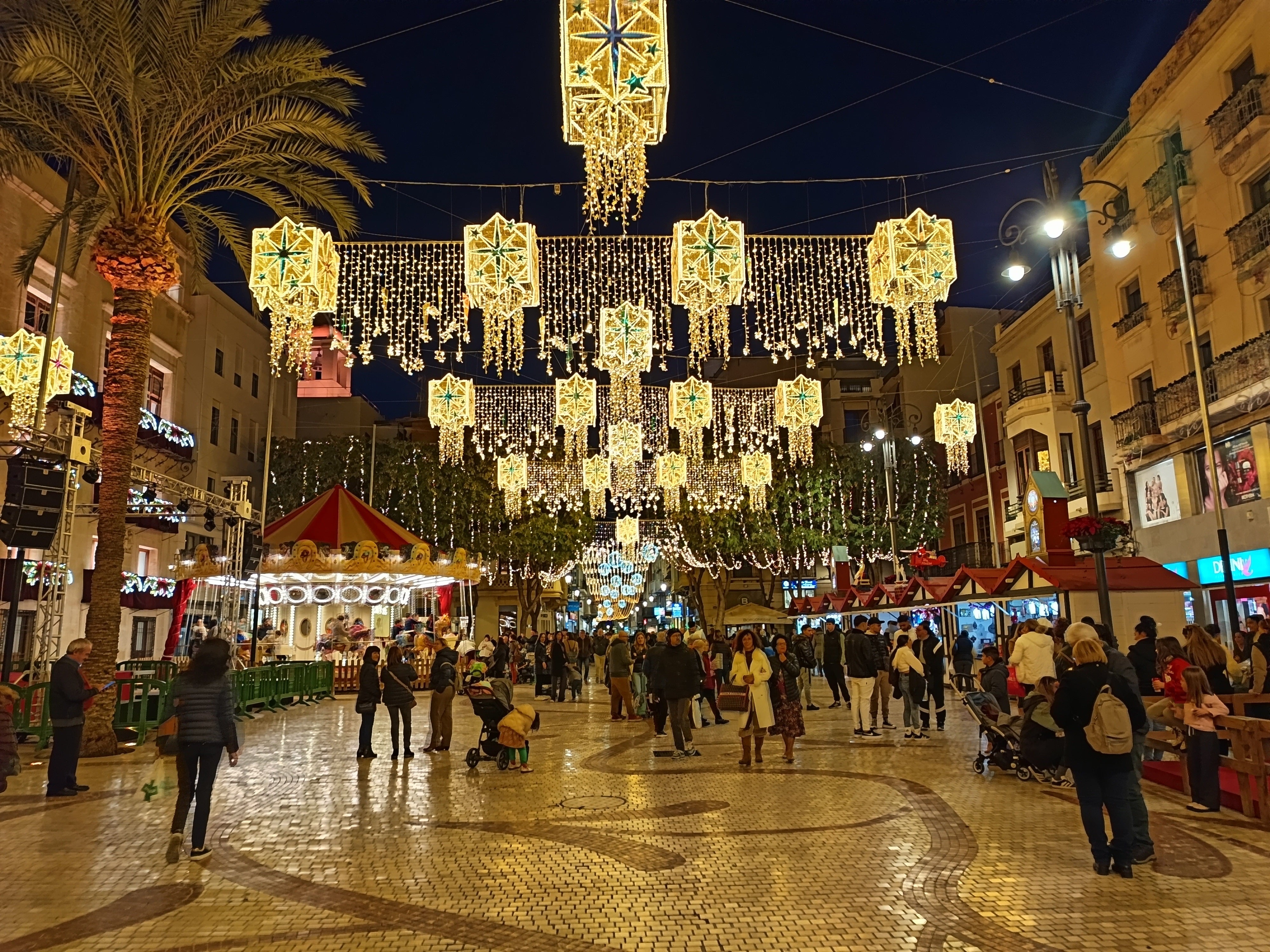 La semana previa a Navidad avanza en Elche, Crevillent y Santa Pola con más sol que nubes y temperaturas con pocos cambios La semana previa a Navidad avanza en Elche, Crevillent y Santa Pola con más sol que nubes y temperaturas con pocos cambios