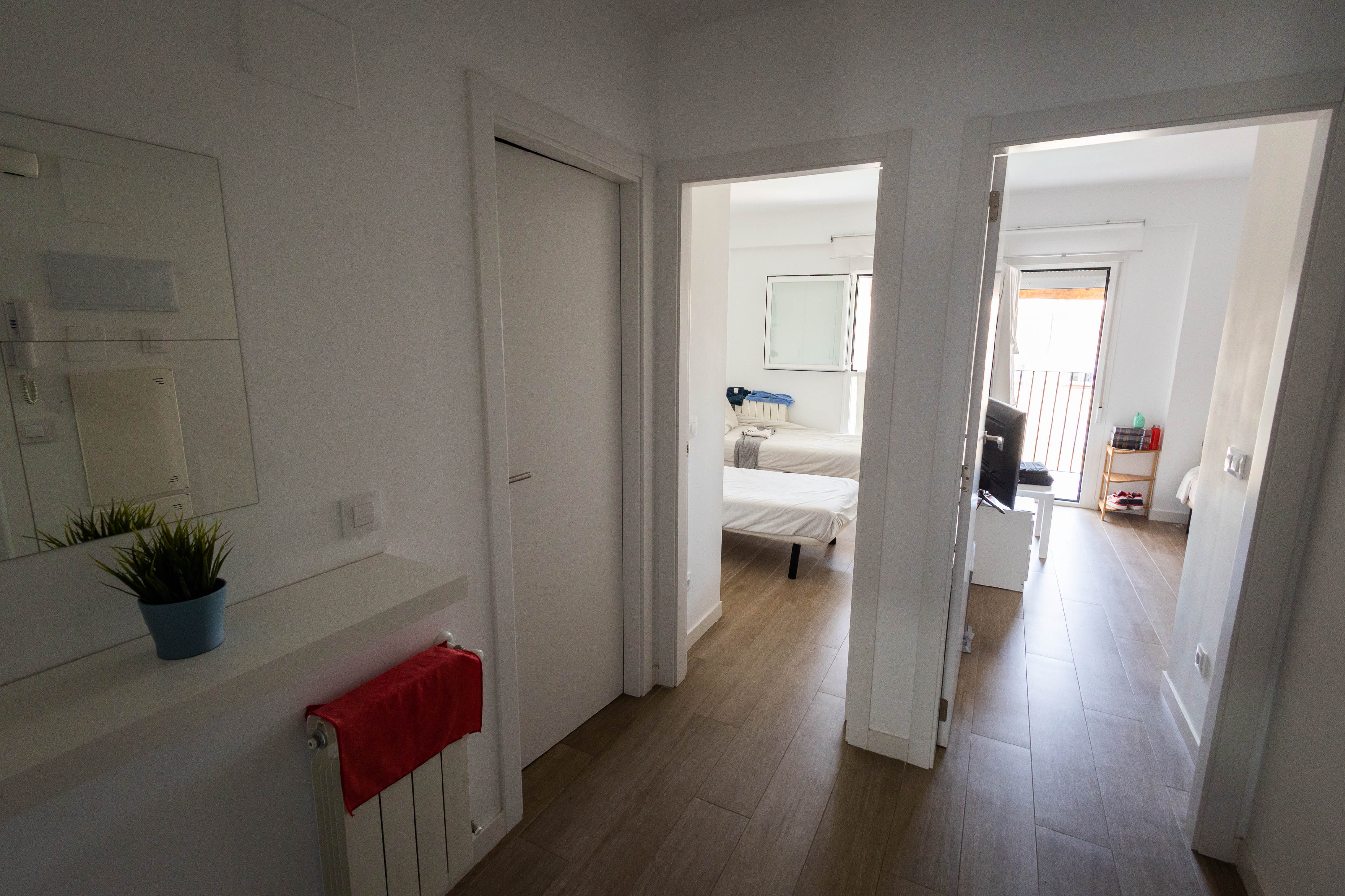 Casa Caridad adquiere once viviendas para atender la demanda habitacional de familias vulnerables tras la DANA Casa Caridad adquiere once viviendas para atender la demanda habitacional de familias vulnerables tras la DANA