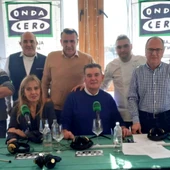 Comidas y cenas de Navidad. Sugerencias y menús en tertulia gastronómica Comidas y cenas de Navidad. Sugerencias y menús en tertulia gastronómica