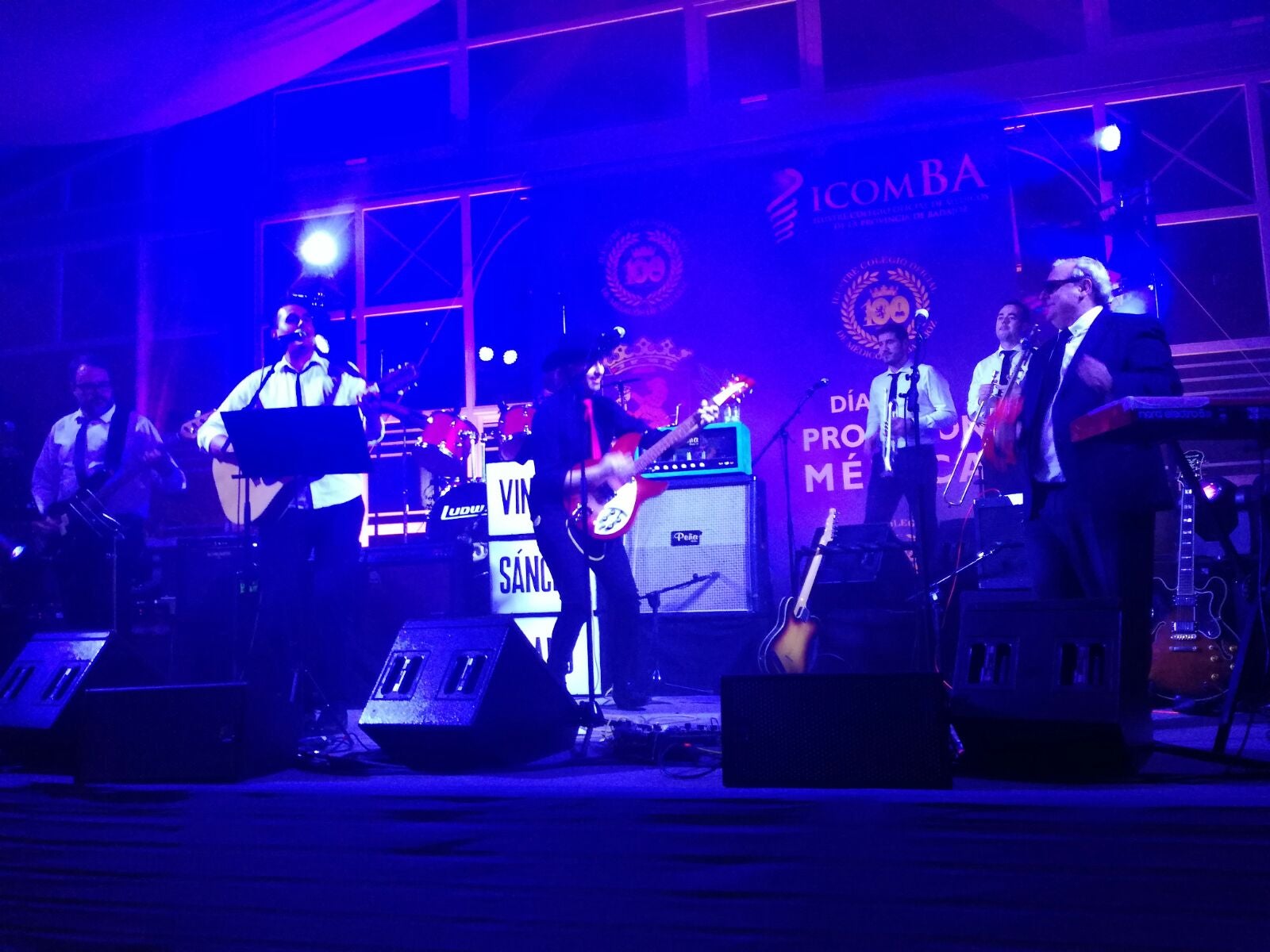 La Vinilo Sánchez Band ofrece su concierto navideño este viernes en Off Cultura La Vinilo Sánchez Band ofrece su concierto navideño este viernes en Off Cultura