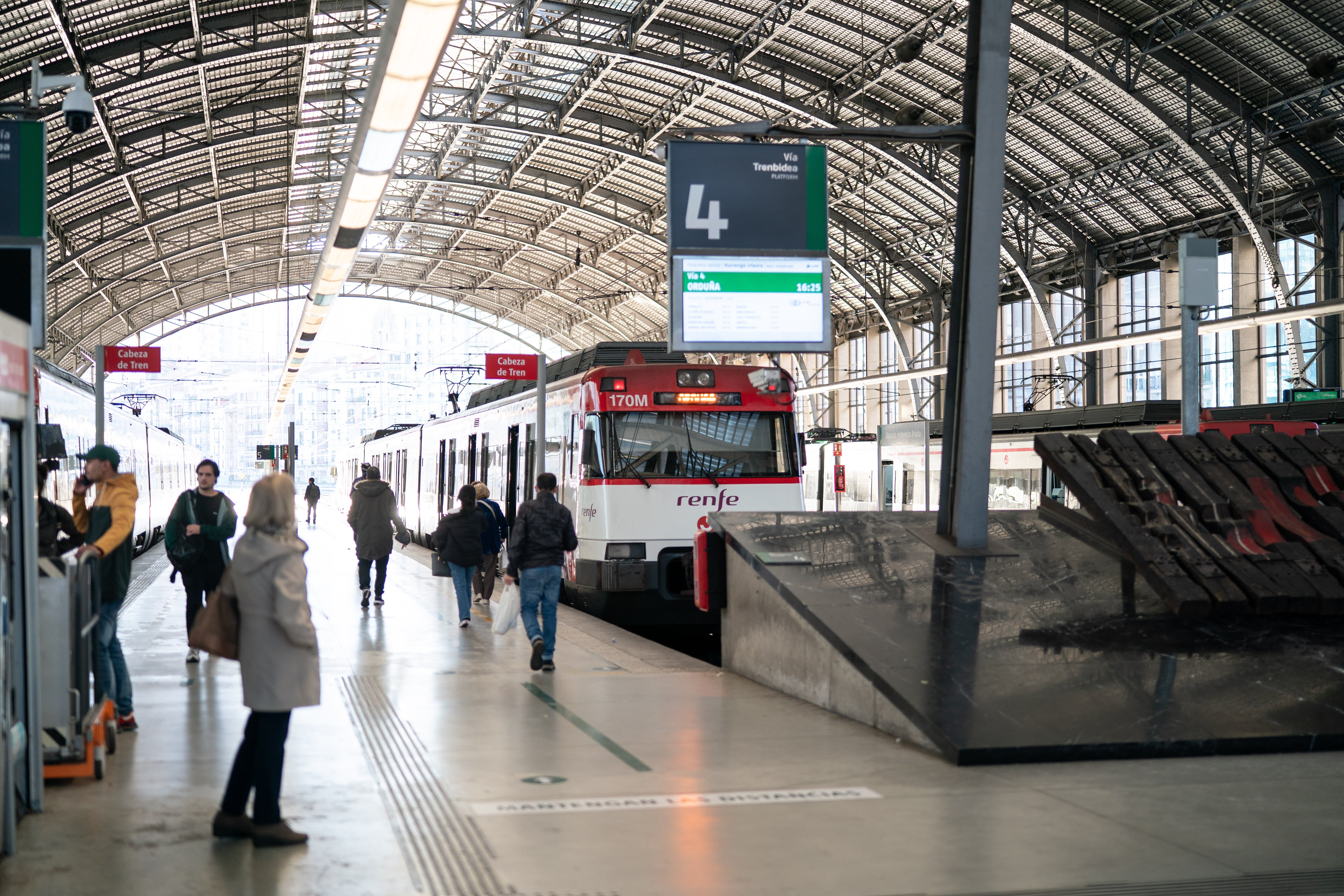 El Gobierno prorroga los descuentos al transporte público: esta es la nueva fecha límite de las ayudas El Gobierno prorroga los descuentos al transporte público: esta es la nueva fecha límite de las ayudas