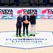 El presidente de la Fundación Cueva de Nerja presenta el partido dedicado del Unicaja Baloncesto este 28 de diciembre El presidente de la Fundación Cueva de Nerja presenta el partido dedicado del Unicaja Baloncesto este 28 de diciembre