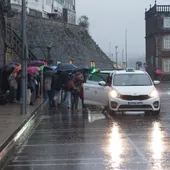 Taxistas compostelanos valoran "muy negativamente" la llegada de Cabify a Santiago porque "todo apunta a que hay interés en terminar con el taxi en Compostela del que viven 260 familias" Taxistas compostelanos valoran "muy negativamente" la llegada de Cabify a Santiago porque "todo apunta a que hay interés en terminar con el taxi en Compostela del que viven 260 familias"