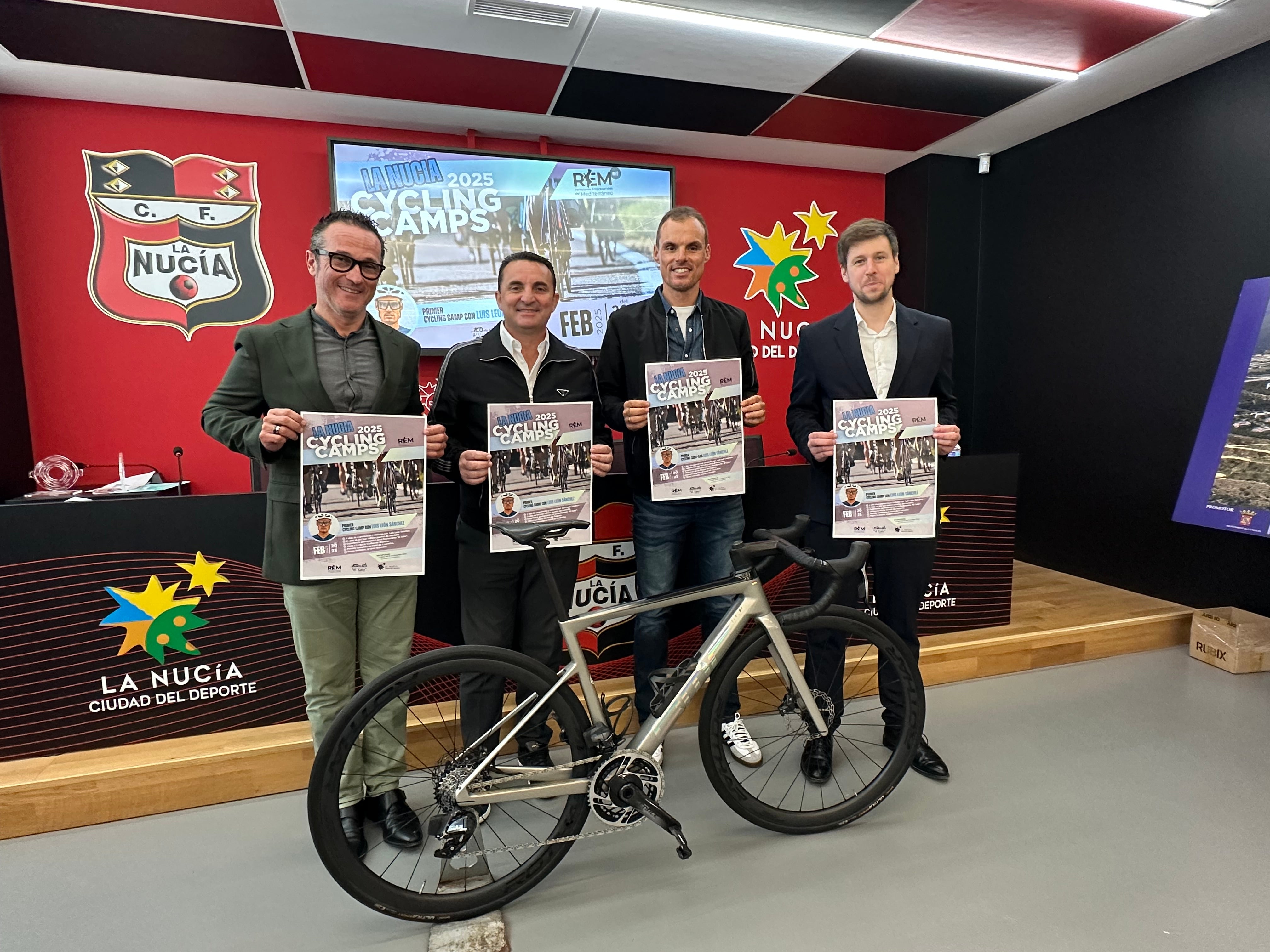Luis León Sánchez embajador del primer “Cycling Camp La Nucía” Luis León Sánchez embajador del primer “Cycling Camp La Nucía”