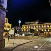 Imagen nocturna de la plaza de Villanueva de los Infantes Imagen nocturna de la plaza de Villanueva de los Infantes