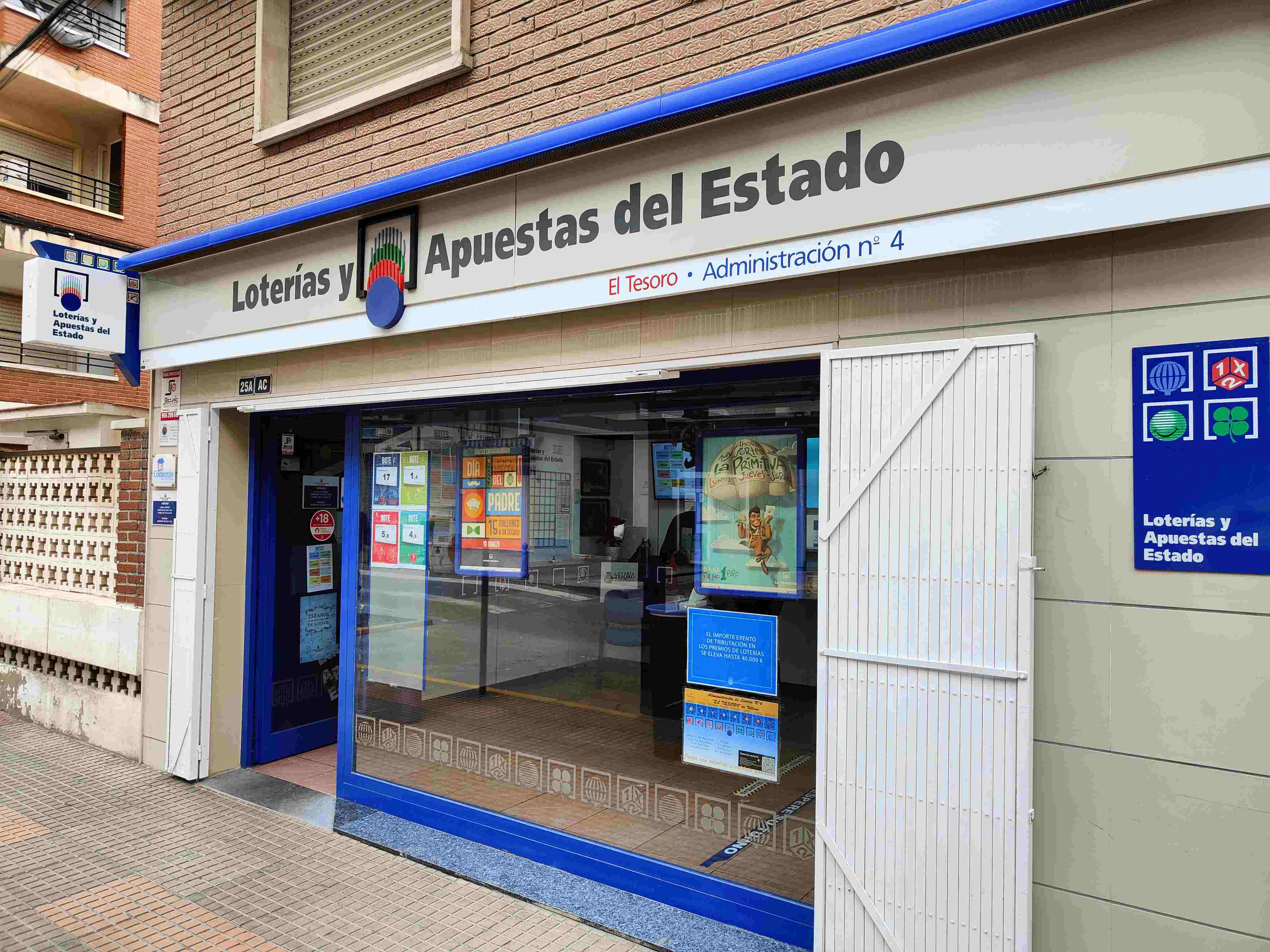 El sorteo de la Bonoloto deja en Villena cuatro millones de euros El sorteo de la Bonoloto deja en Villena cuatro millones de euros