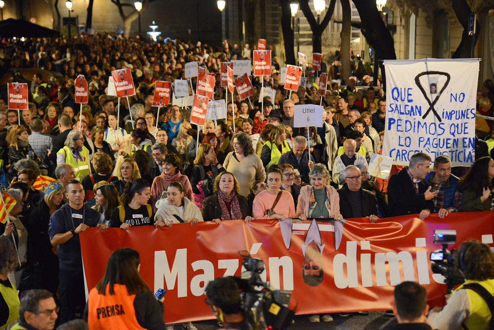 El tercera manifestación para reclamar la dimisión de Mazón saldrá desde la Plaza de San Agustín El tercera manifestación para reclamar la dimisión de Mazón saldrá desde la Plaza de San Agustín