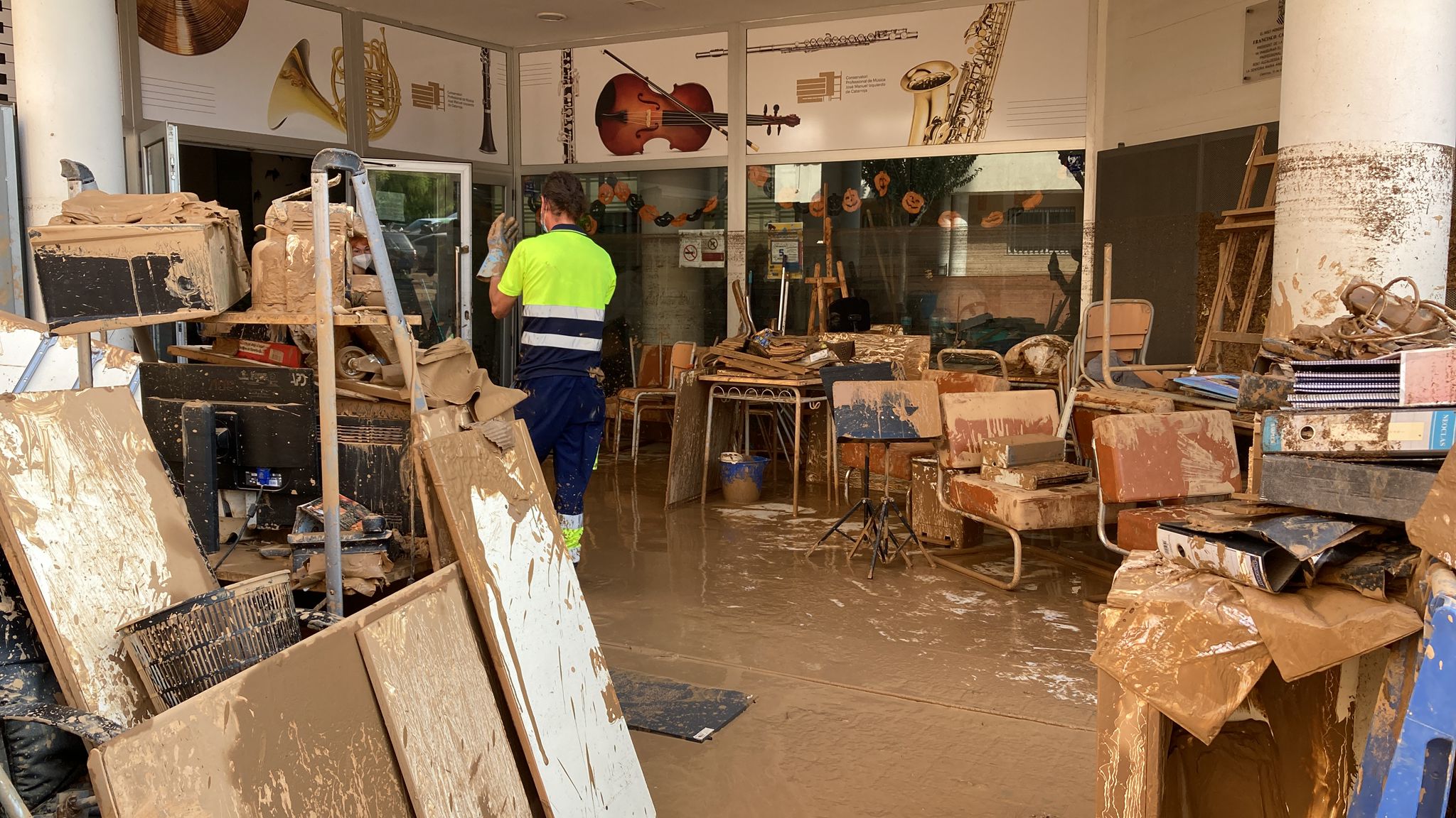 El Conservatorio de Catarroja, pendiente de volver a la normalidad casi dos meses después de la DANA El Conservatorio de Catarroja, pendiente de volver a la normalidad casi dos meses después de la DANA