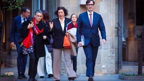 Salvador Illa i Alícia Romero, abans de la reunió del Consell Executiu