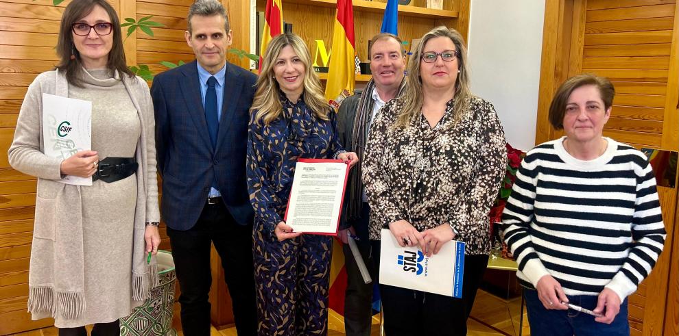 1.200 funcionarios de Justicia cobrarán 300 euros más al mes en 2027 1.200 funcionarios de Justicia cobrarán 300 euros más al mes en 2027