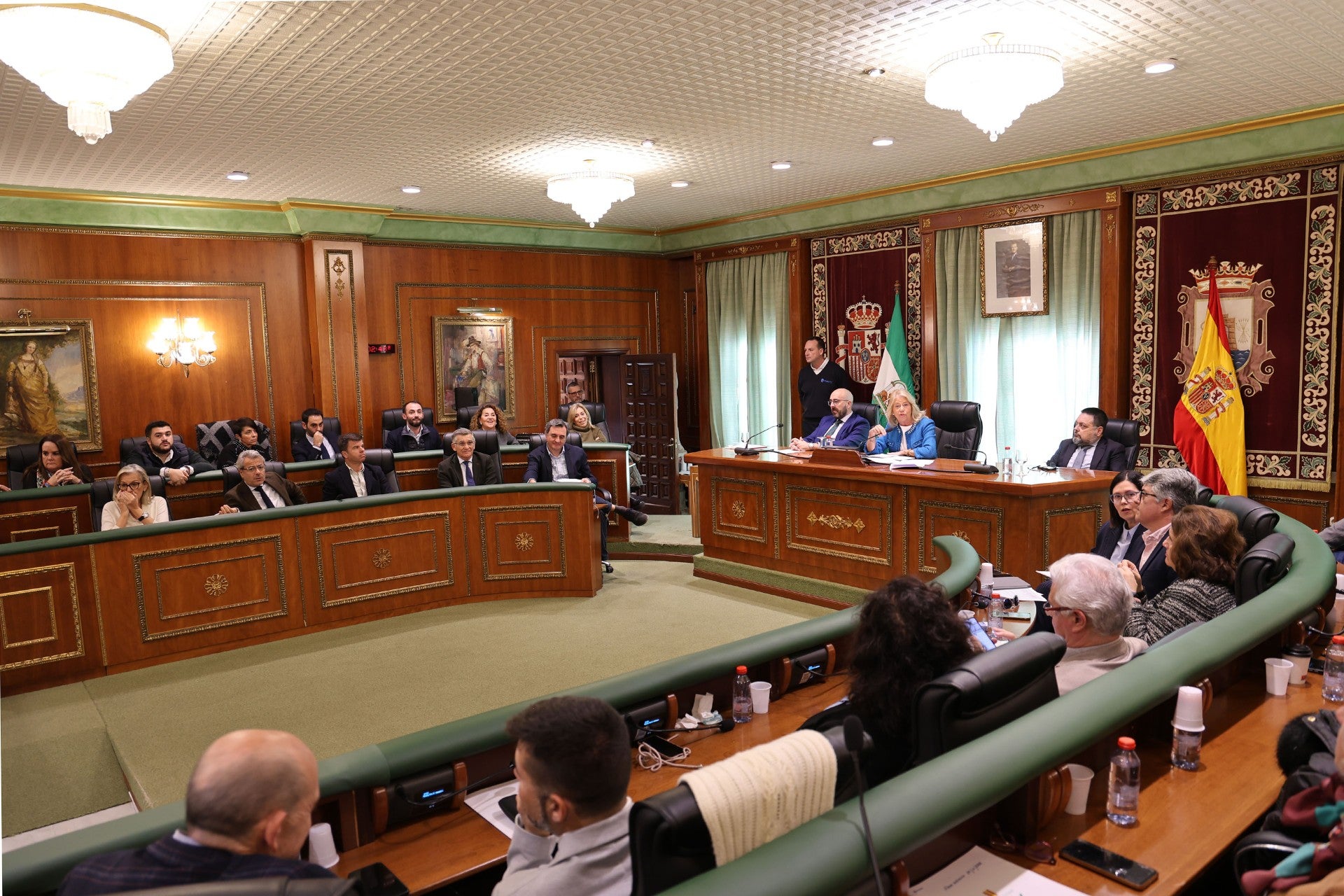 La Nochebuena llega al Consistorio en forma de presupuestos La Nochebuena llega al Consistorio en forma de presupuestos