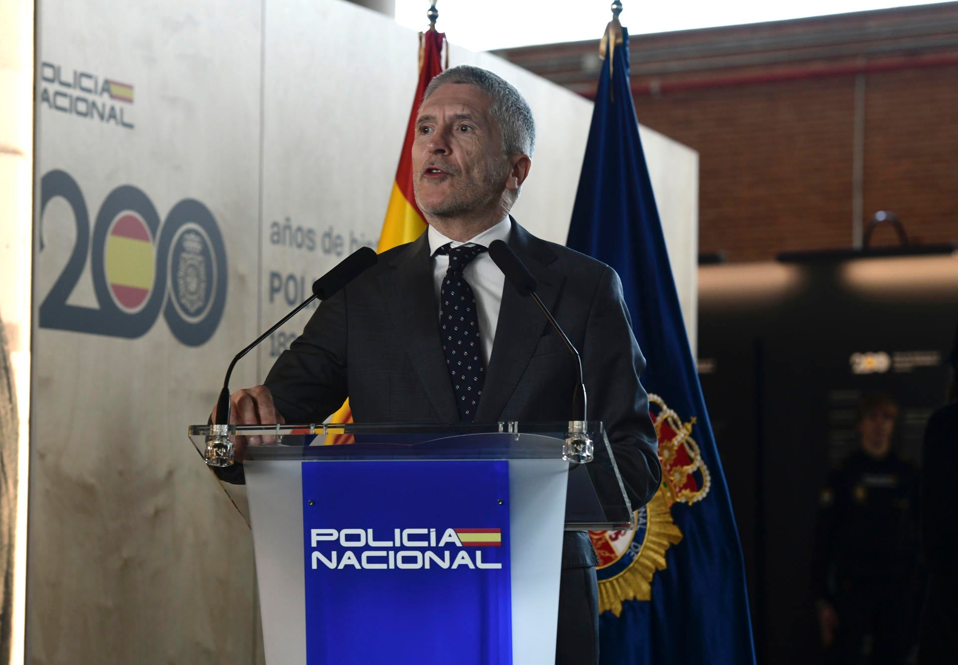Marlaska felicita la Navidad a la Policía, "una de las instituciones más valoradas" Marlaska felicita la Navidad a la Policía, "una de las instituciones más valoradas"