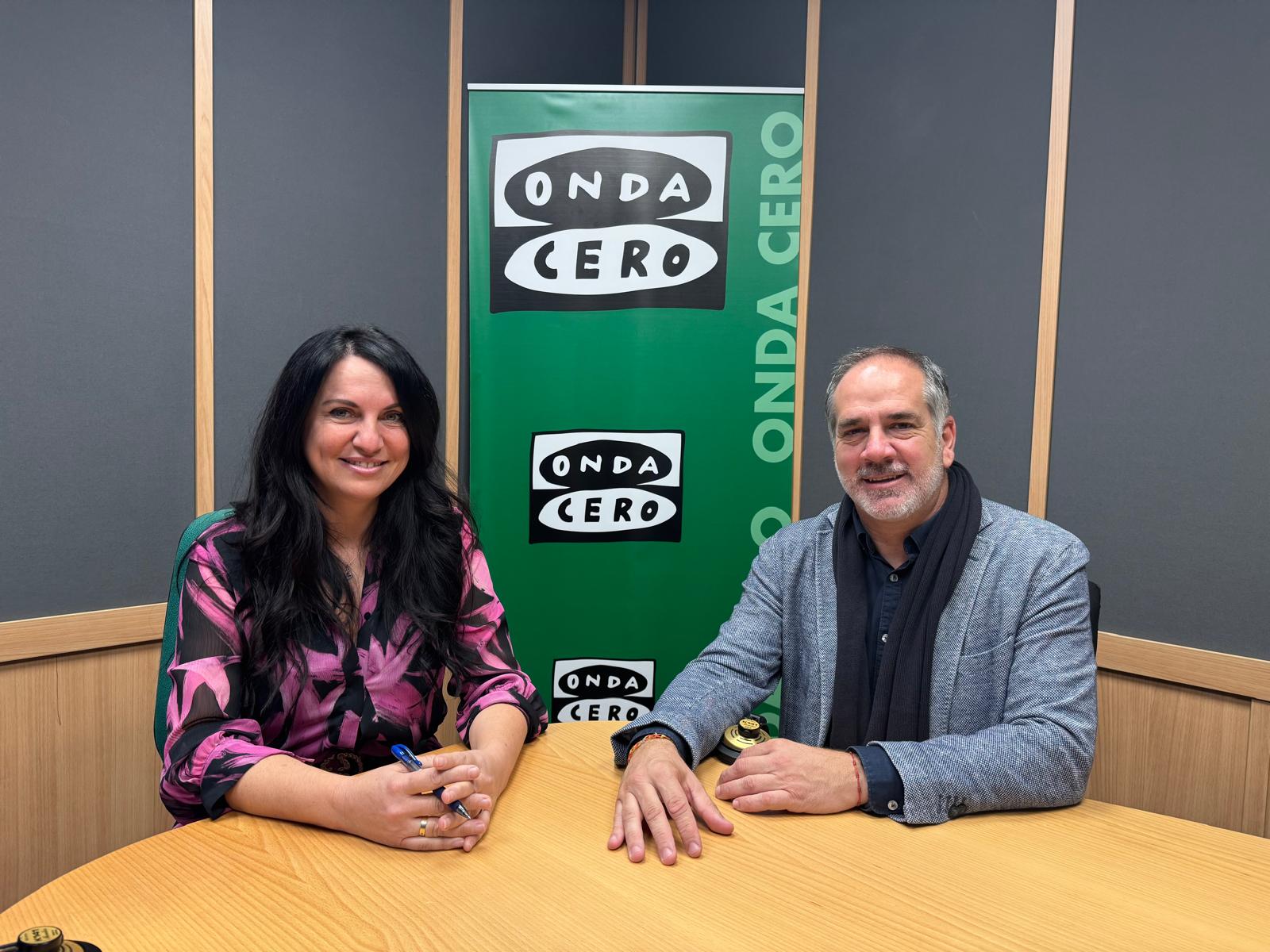 Esta Navidad, Sant Joan se ilumina con la campaña de gran impacto lanzada por su Ayuntamiento para llenar cada rincón de magia, luz y espíritu festivo Esta Navidad, Sant Joan se ilumina con la campaña de gran impacto lanzada por su Ayuntamiento para llenar cada rincón de magia, luz y espíritu festivo