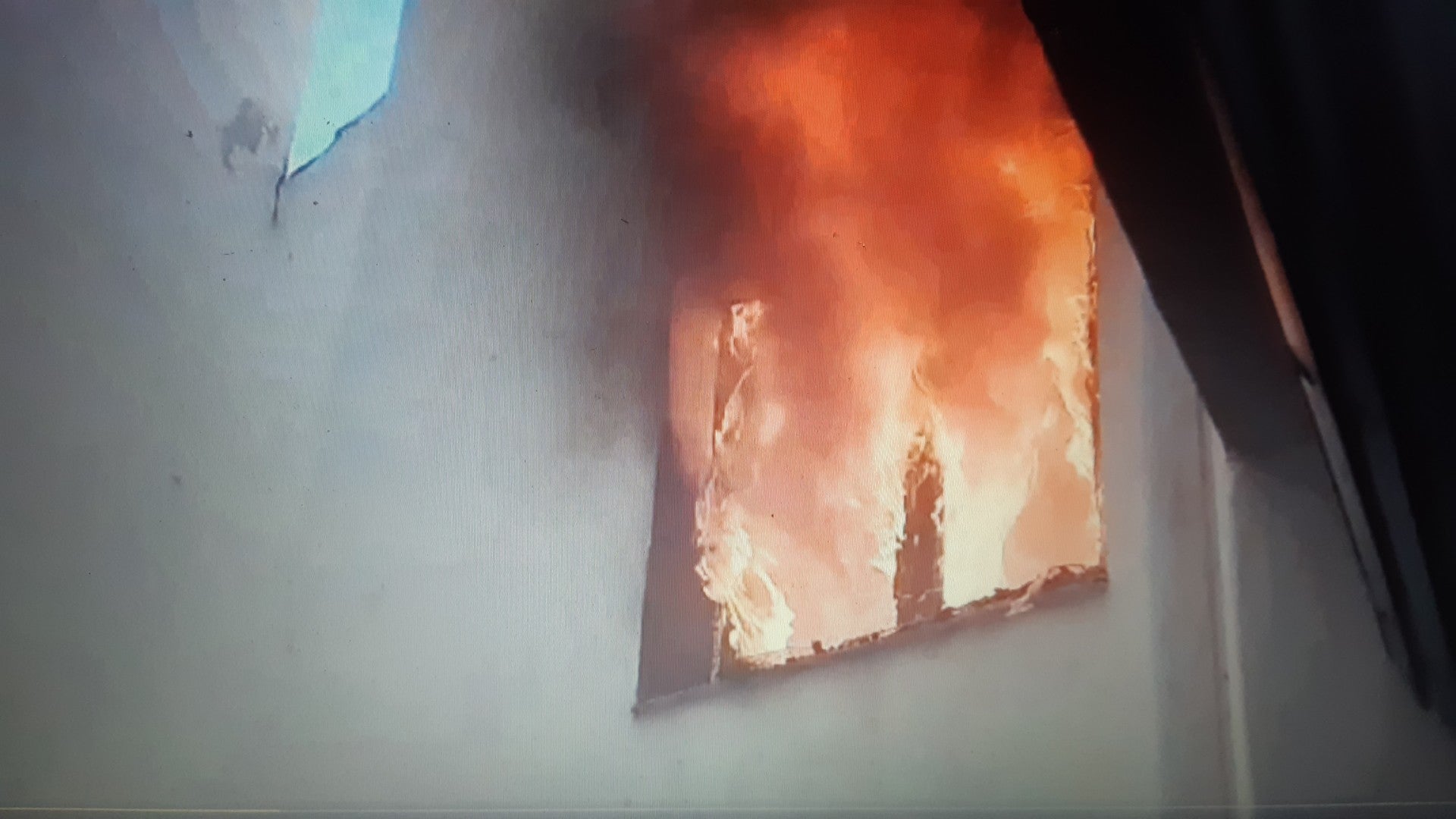 Un incendio provoca daños materiales en Ciudad Real y algunos vecinos fueron desalojados Un incendio provoca daños materiales en Ciudad Real y algunos vecinos fueron desalojados