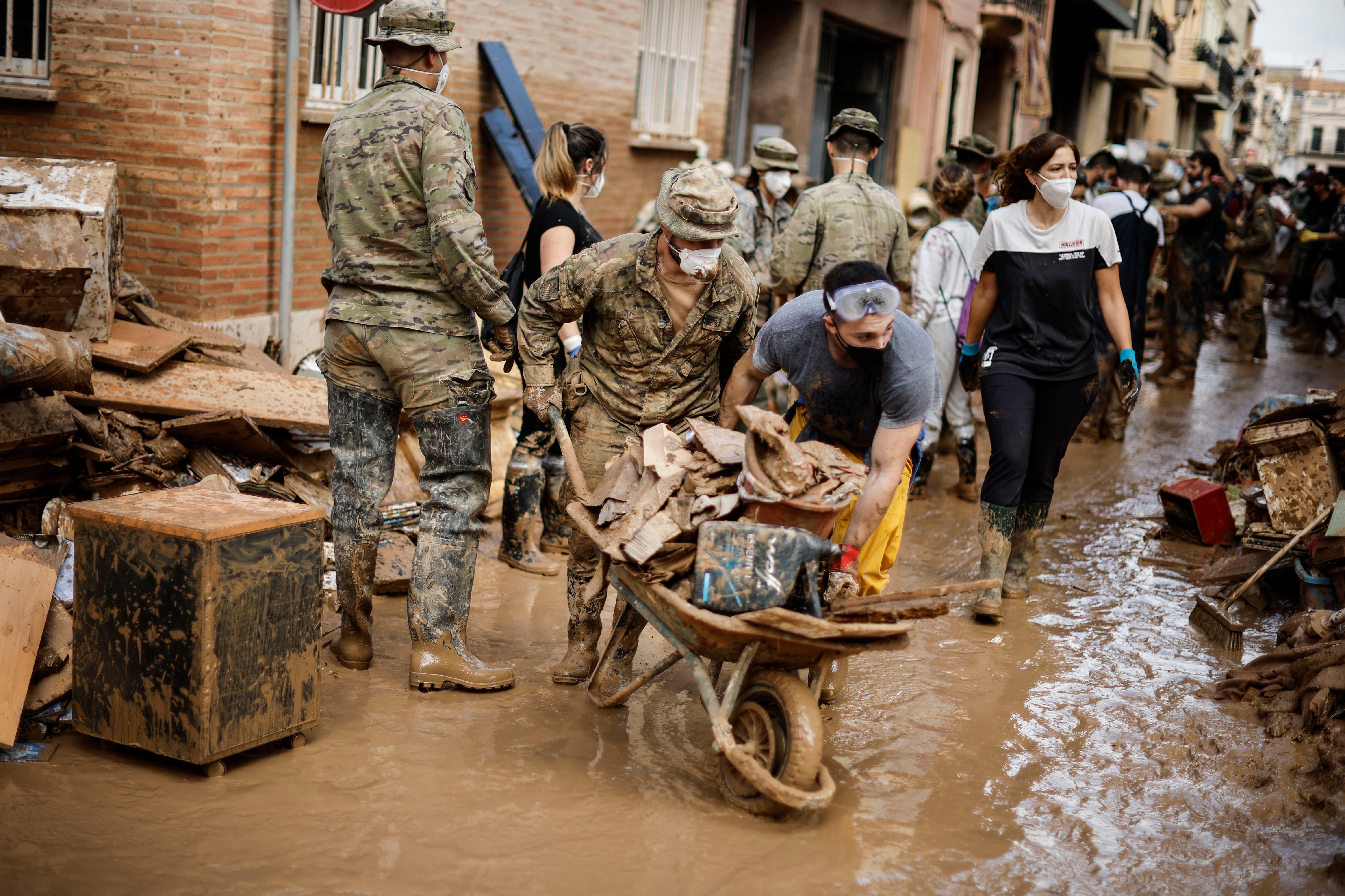 Bernabé insiste en que se debe plantear en el Cecopi los plazos hacia la post emergencia Bernabé insiste en que se debe plantear en el Cecopi los plazos hacia la post emergencia