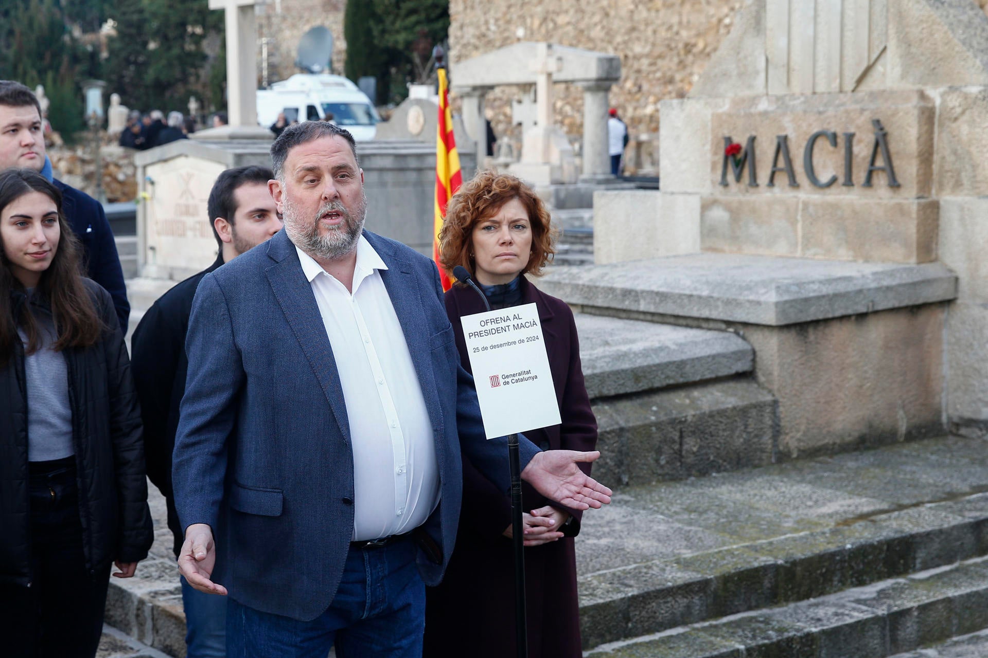 ERC y Junts rechazan el discurso navideño de Felipe VI: "Un rey que aplaudía las palizas a los votantes del 1-O" ERC y Junts rechazan el discurso navideño de Felipe VI: "Un rey que aplaudía las palizas a los votantes del 1-O"