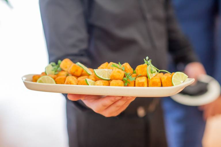 Alejandra Catering: "Los menús de navidad de los malagueños son tradicionales" Alejandra Catering: "Los menús de navidad de los malagueños son tradicionales"