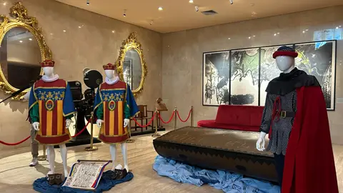 Nuevos trajes para la Venida de la Virgen de Elche Nuevos trajes para la Venida de la Virgen de Elche