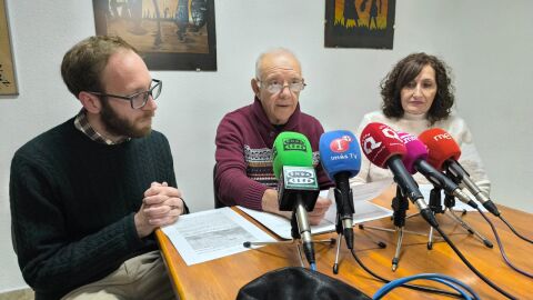 Representantes de la Asociación Bullaque Vivo durante la rueda de prensa