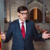 El presidente de la Generalitat de Cataluña, Salvador Illa, durante el discurso de Navidad en la Galeria Gòtica del Palau de la Generalitat El presidente de la Generalitat de Cataluña, Salvador Illa, durante el discurso de Navidad en la Galeria Gòtica del Palau de la Generalitat